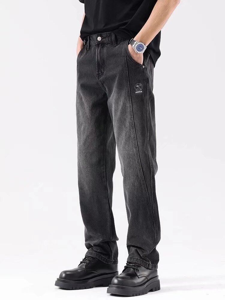 Relaxed Fit Jeans